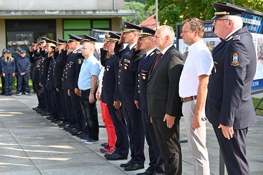 Gostje na odprtju ulične razstave