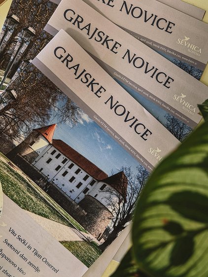 Aprilska izdaja Grajskih novic leta 2026