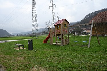 Parkovna oprema na Logu